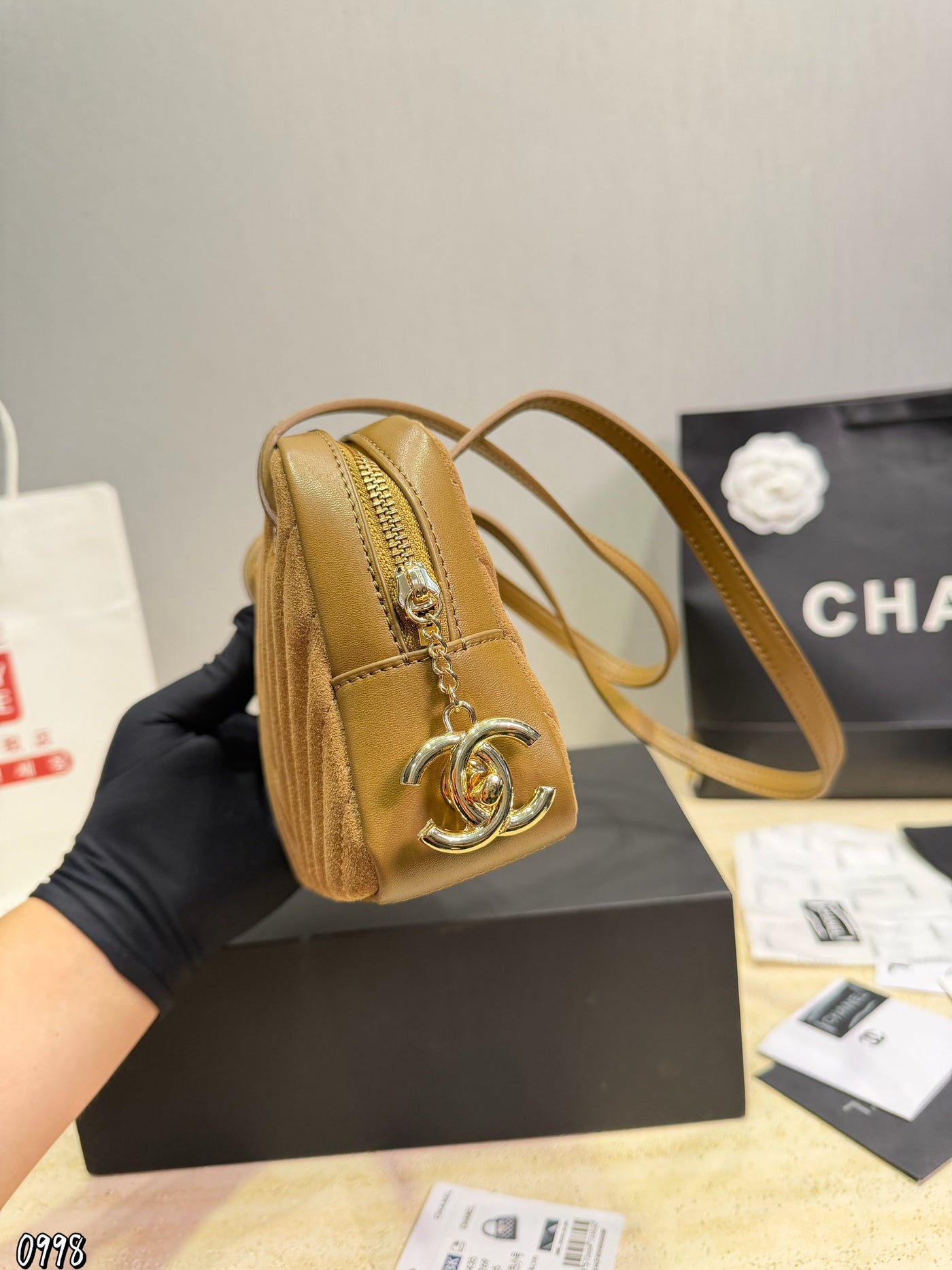 샤넬 클래식 미니 크로스백 56