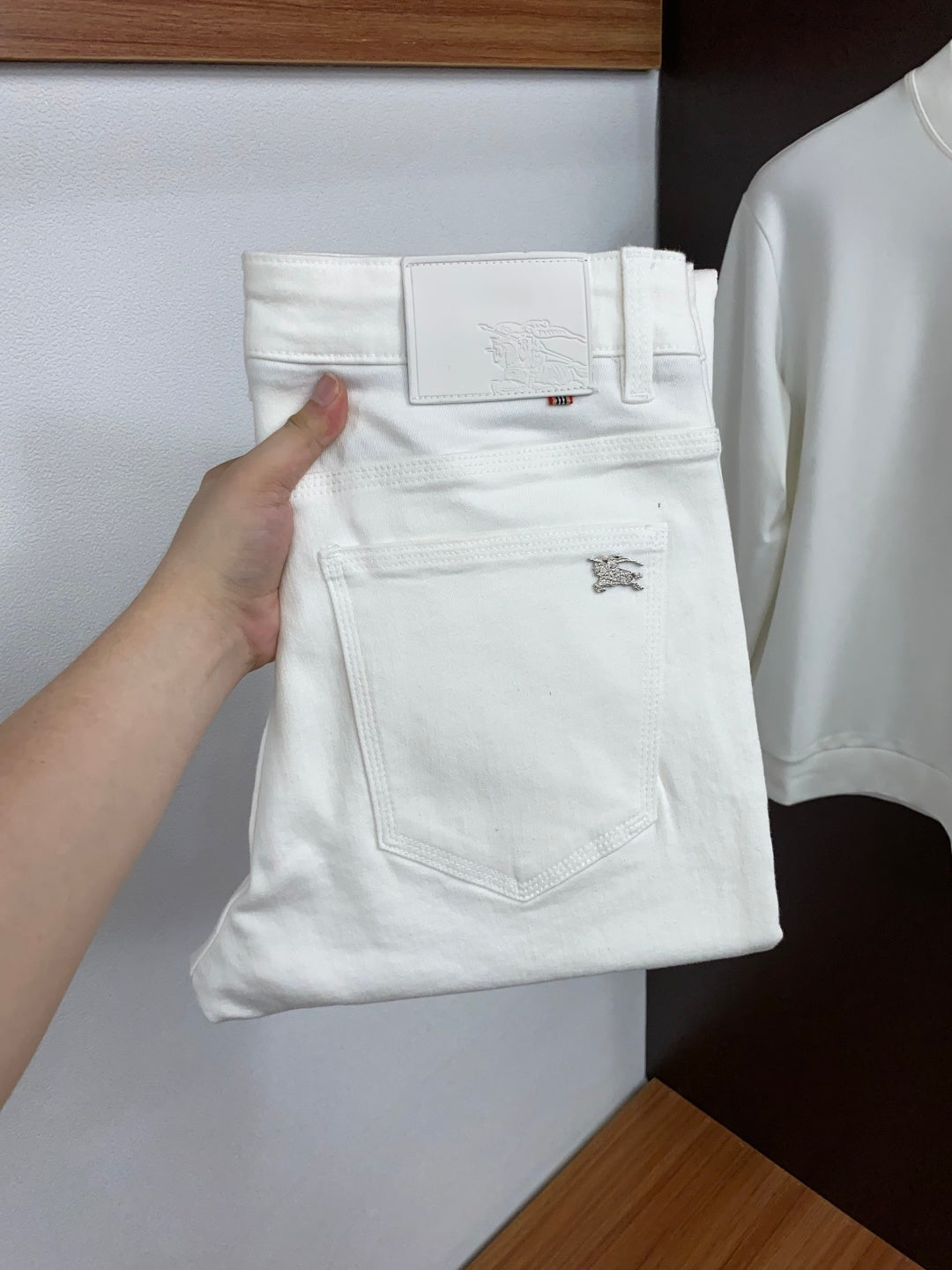버버리 데님 팬츠 005