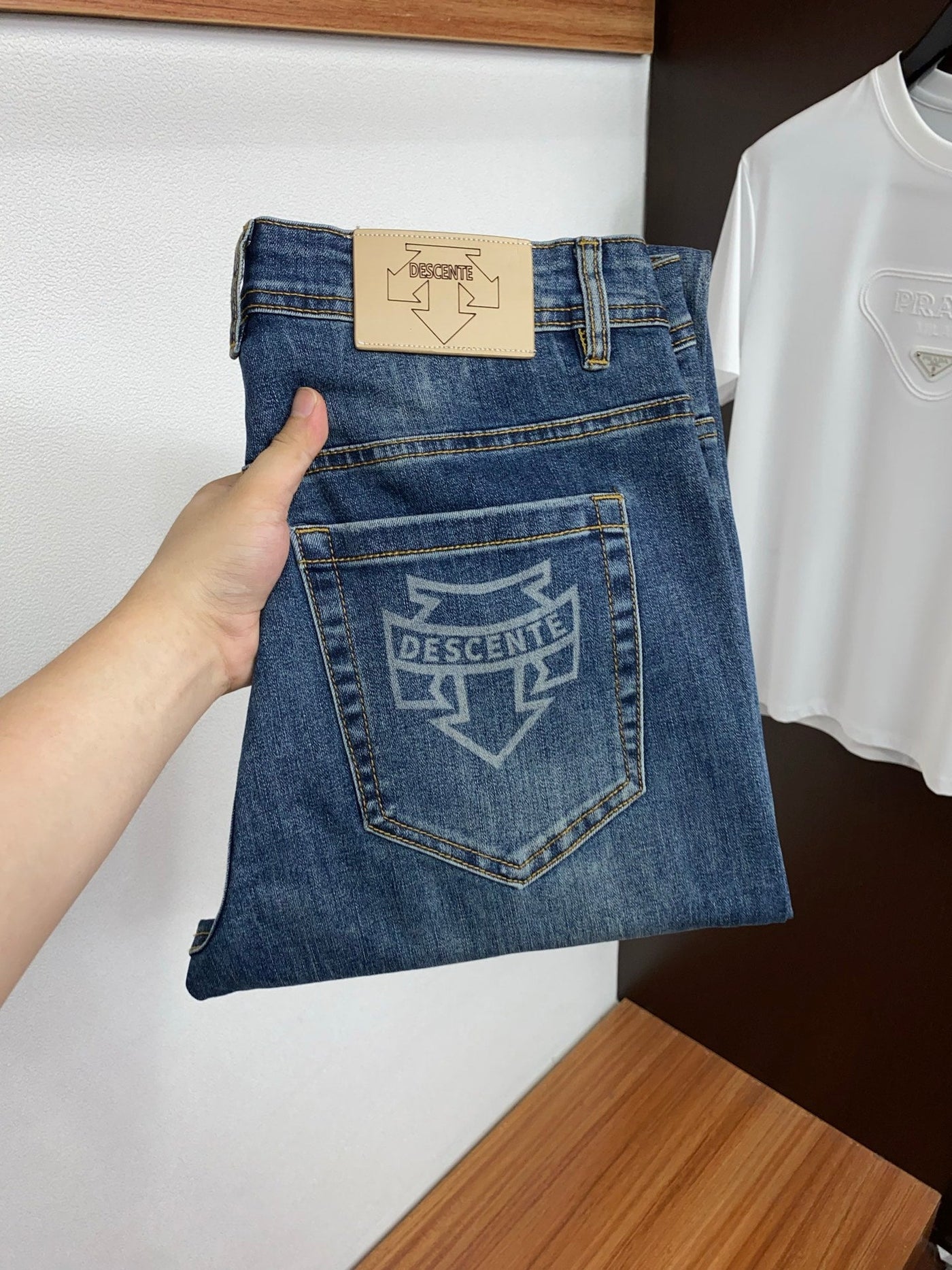 데상트 데님 팬츠 001