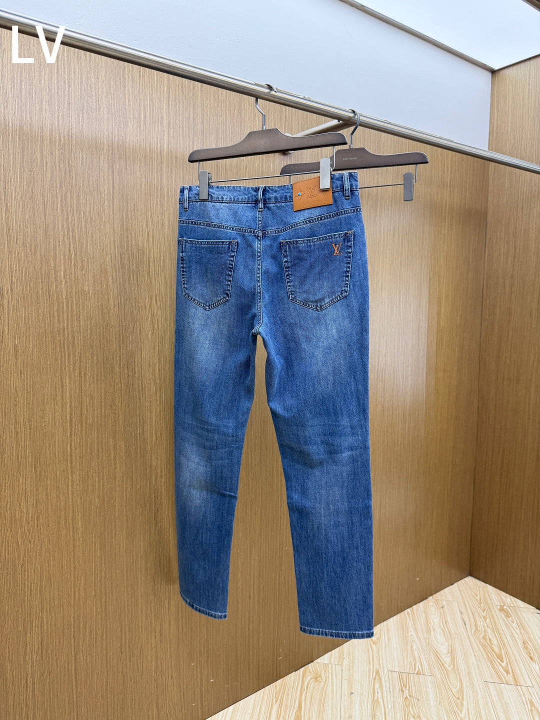 루이 비통 데님 팬츠 009