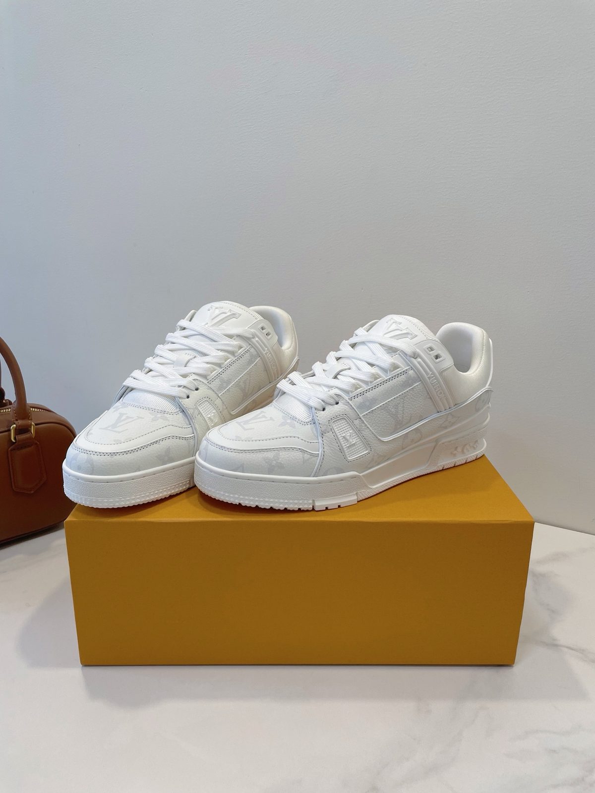 루이 비통 타임리스 데일리 슈즈 23
