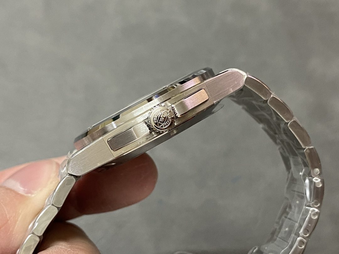 IWC 미니멀 밸런스 워치 03