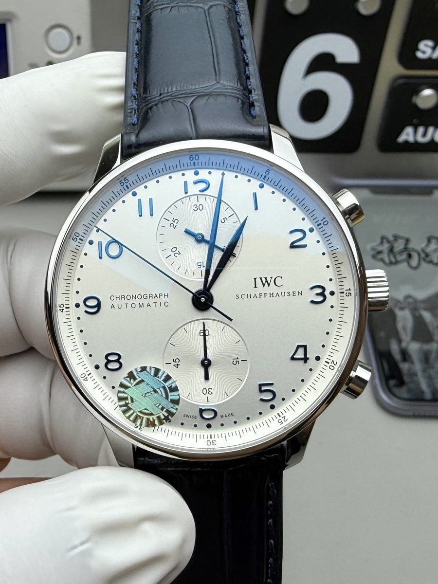 IWC 헤리티지 무드 워치 06