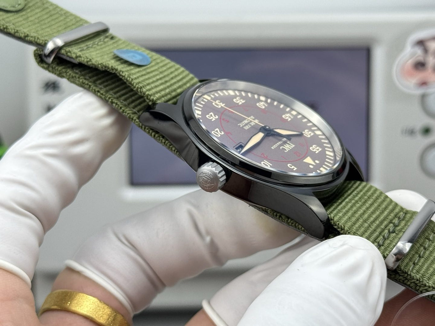 IWC 컨템포러리 타임피스 15